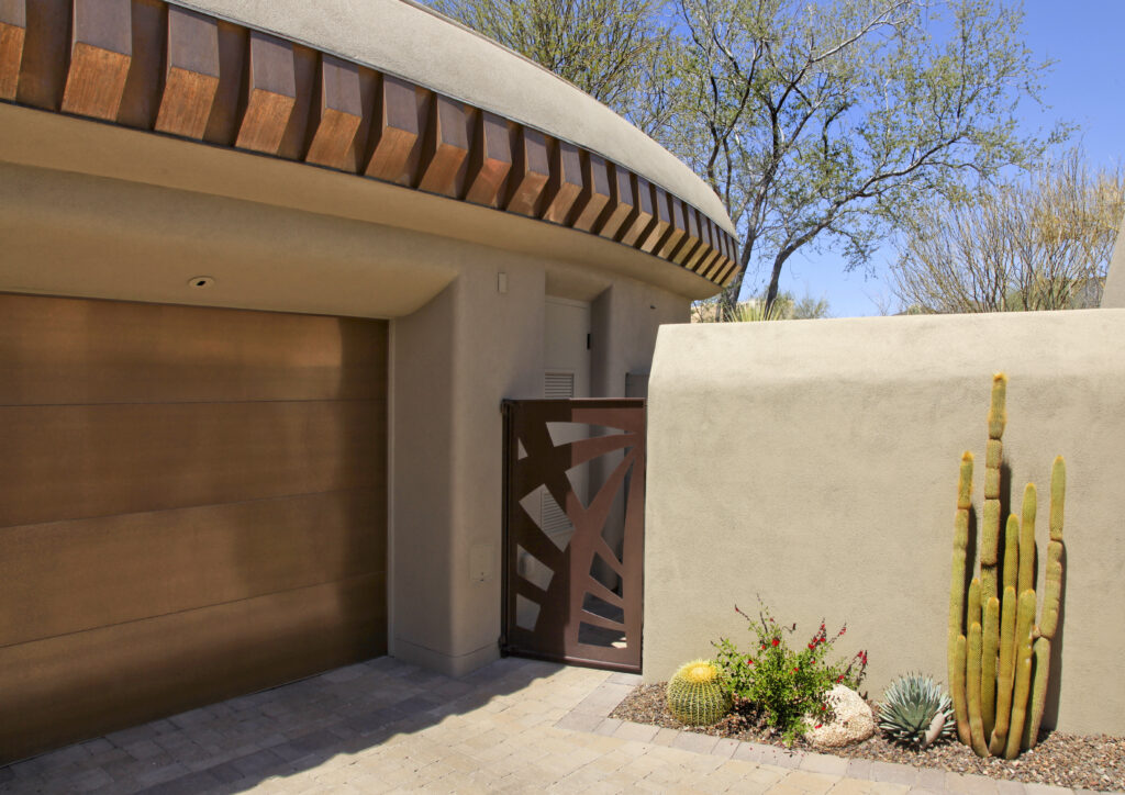 The Phil Nichols Company | Contemporary Southwest | Side Gate