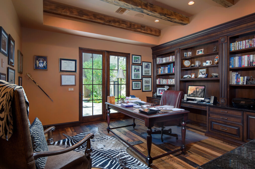 The Phil Nichols Company | Western Ranch | Office